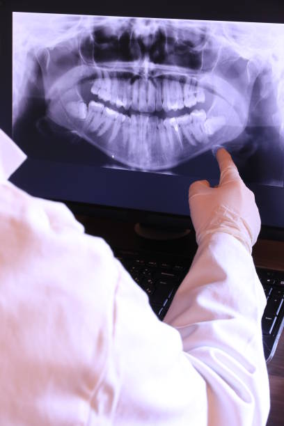 Best Emergency Dentist for Knocked-Out Tooth in Lytle, TX
